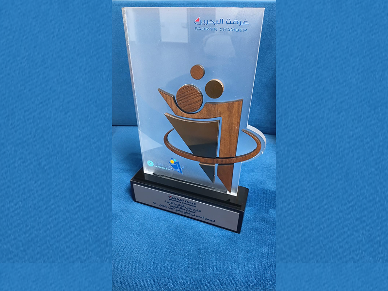 Acrylic Trophies Fabrication